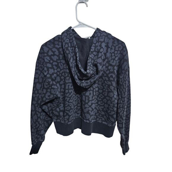 Nike Hoodie Womens Size XS Cropped Leopard Animal Print Pullover (809) - Picture 3 of 6